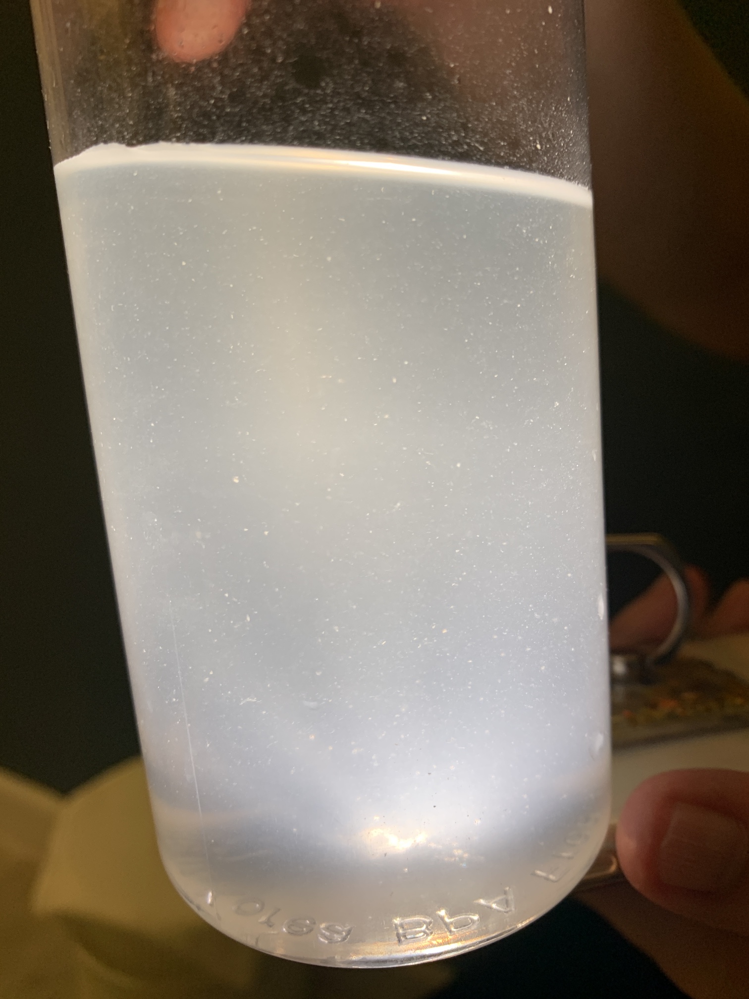台北清粉刺推薦Sparadise水天堂就在台北101世貿旁_水飛梭療程後粉刺懸浮