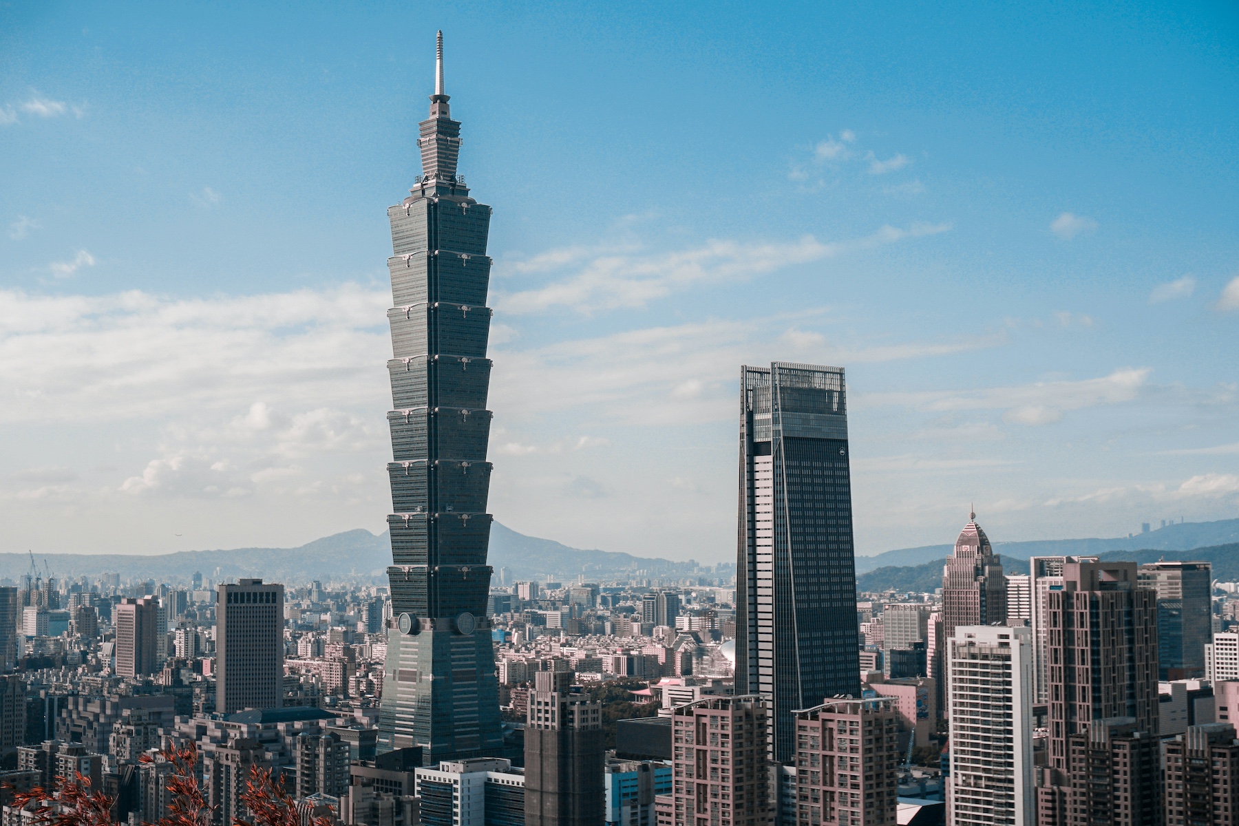 台北清粉刺推薦Sparadise水天堂就在台北101世貿旁